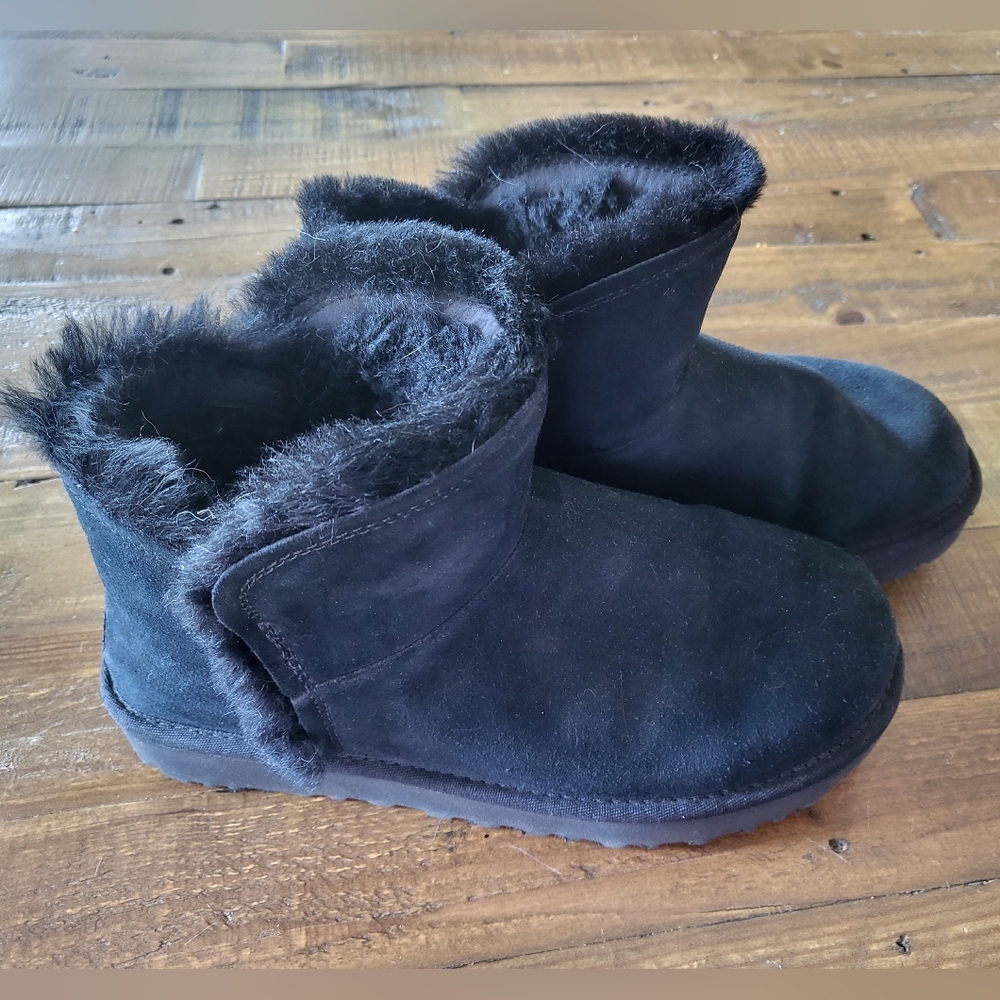 Uggs size 8
